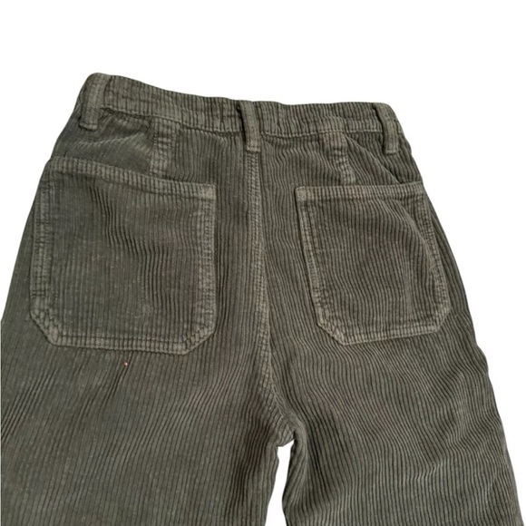 Reformation Alyssa High Rise Wide Leg Corduroy Pants Size 25 Green - Picture 4 of 9